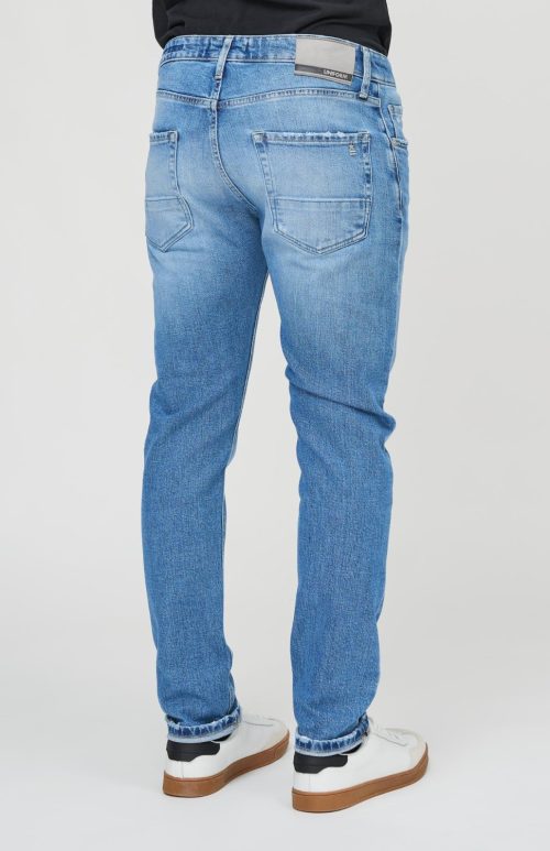 7-UM0109.991.S4.054-BARNEY-2