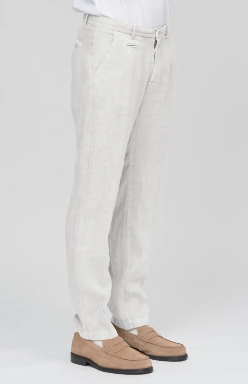 7-UM0057.007.XC_.055.013OFFWHITE-CHARLIE-01